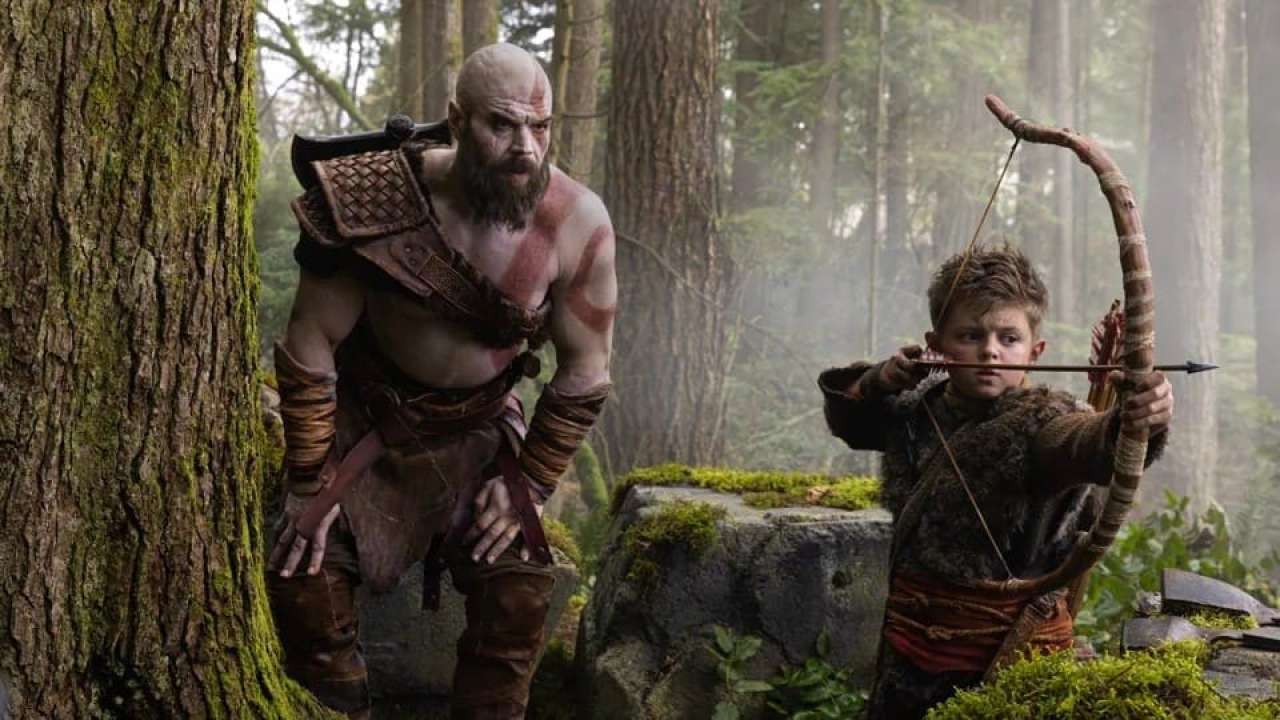 Prime Video Rilis Foto Perdana Kratos dan Atreus dari Serial Live-Action God of War